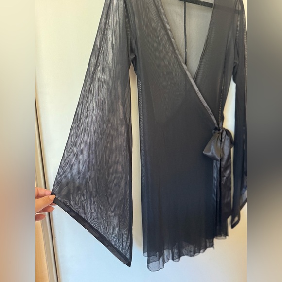 Frederick's of Hollywood Black Sheer Robe no flaws NWOT gorgeous❣️ - Picture 2 of 6